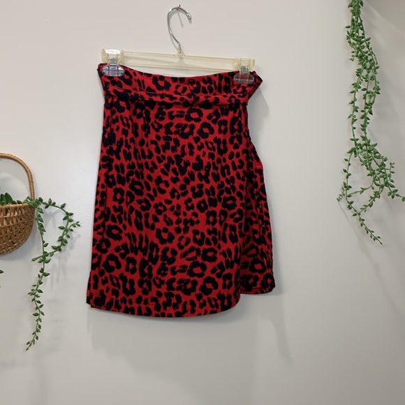 Red and black cheetah print skirt - Picture 2 of 2